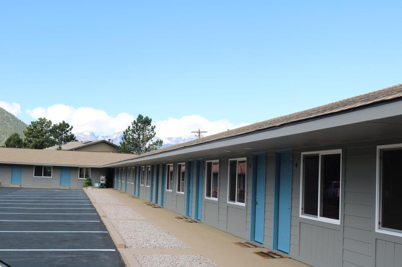 Columbine (adults Only) Motel