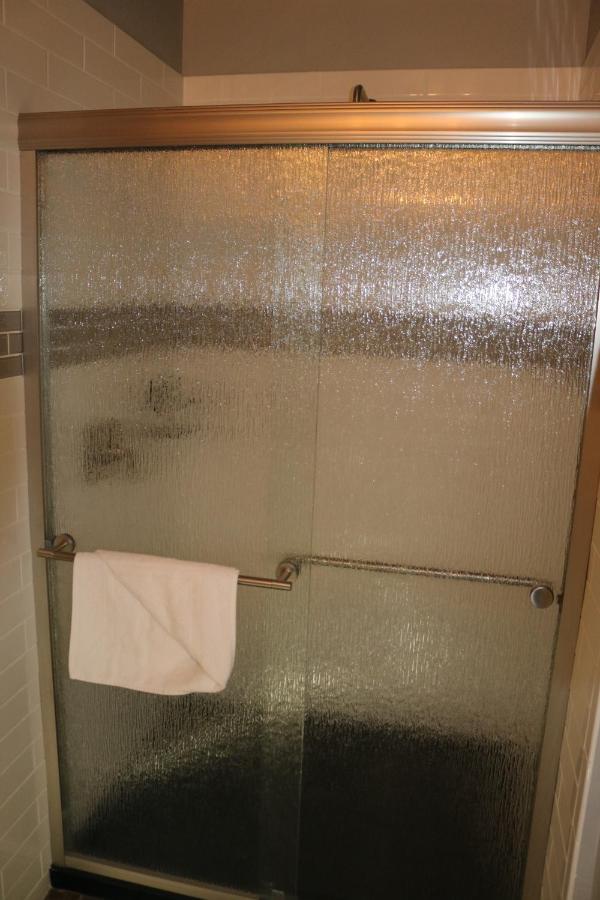 Columbine (adults Only) Motel