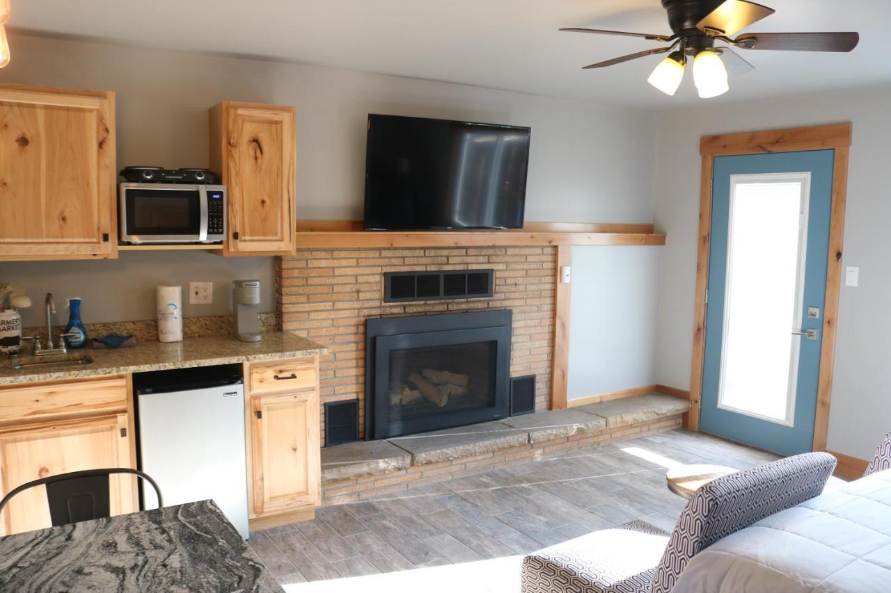 Columbine (adults Only) 2* Estes Park