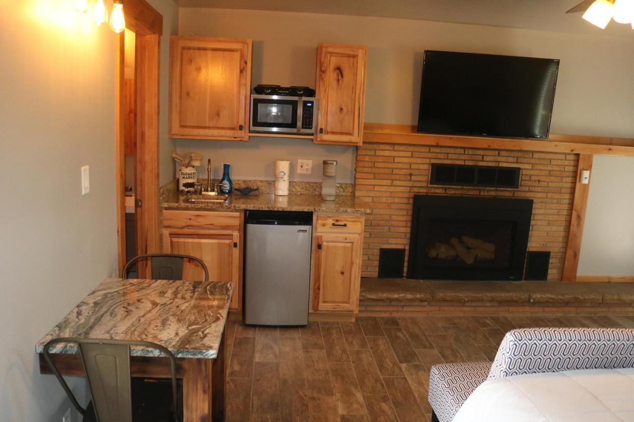 Motel Columbine (adults Only) 2*